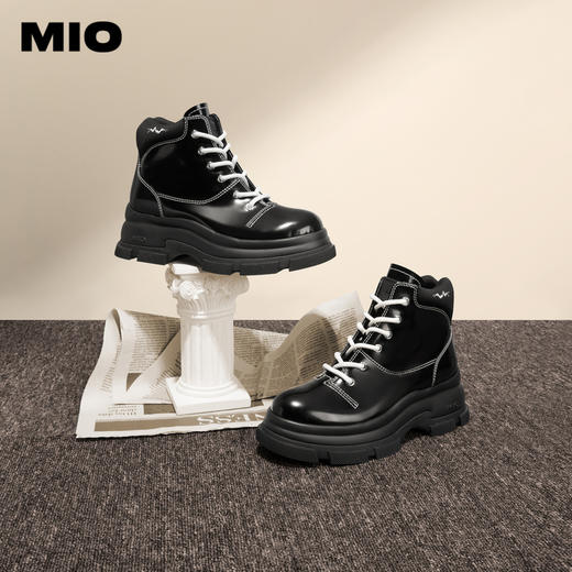 MIO米奥冬季纯色高跟厚底靴子时髦酷飒系带机能马丁靴女靴M235614239 商品图1