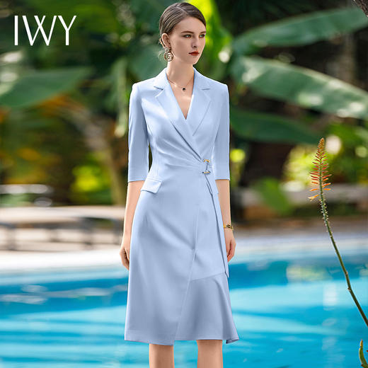 IWY/蓝色高端连衣裙女气质V领修身显瘦医美工服美容院职业装Q772-L 商品图1