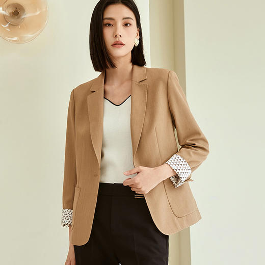 玳莎一粒扣高级感西装女秋季新款微收腰显瘦通勤上班气质外套  DC37302 商品图0