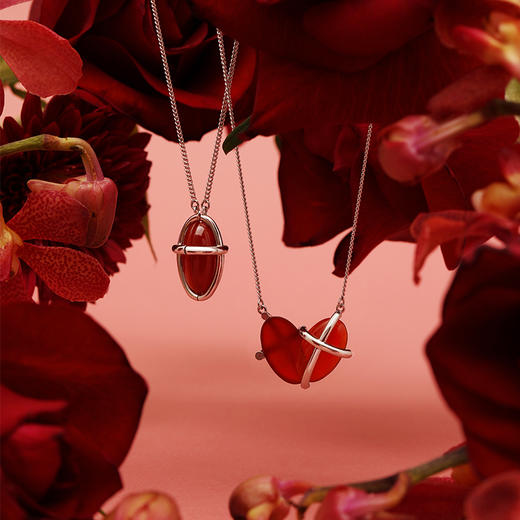 「COSTAR相诗 · 红豆系列首饰」寓意圆满，代表相思、相爱、相守，是独属于国人的浪漫 商品图0