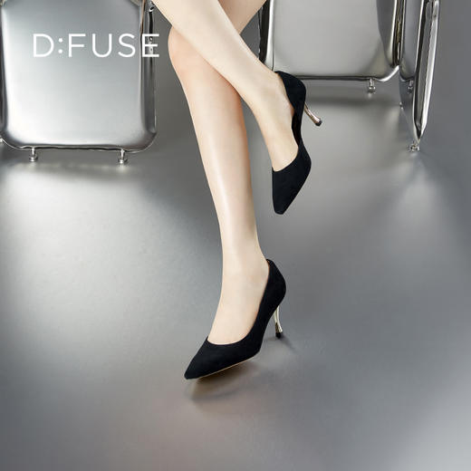 D:FUSE迪芙斯秋季新款单鞋女高跟鞋羊反绒方头中后空跟鞋女DF33114025 商品图9