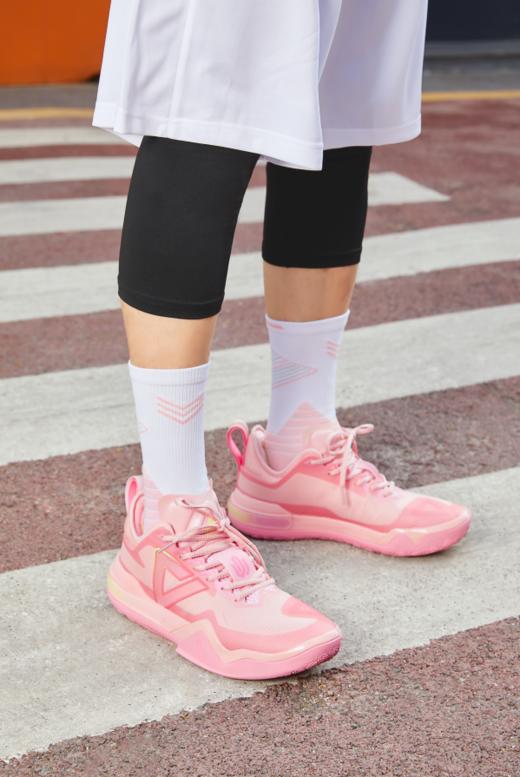 匹克 态极 维金斯AW1 防滑耐磨 低帮 篮球鞋  男款  粉  DA330877 商品图6