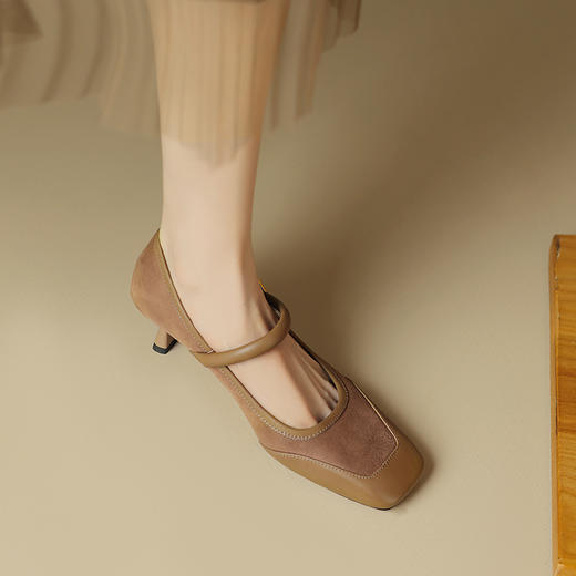 秋季新款，纯色拼接浅口高跟单鞋DB-M5658 商品图3