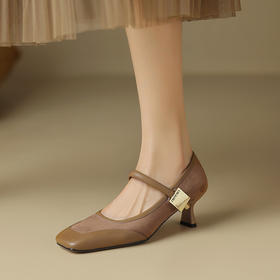 秋季新款，纯色拼接浅口高跟单鞋DB-M5658