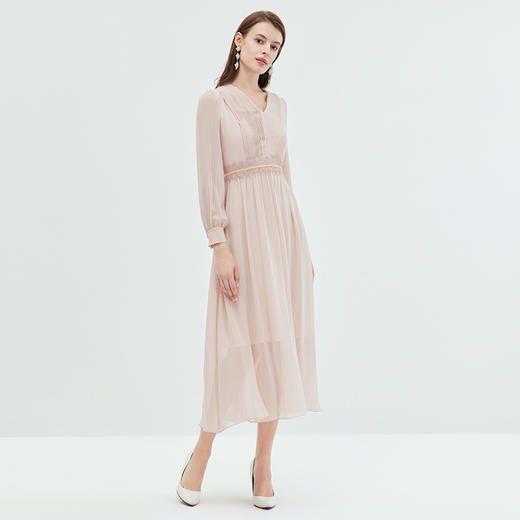 EITIE爱特爱法式复古垂坠网纱V领收腰长袖连衣裙秋季新款C2307248 商品图5