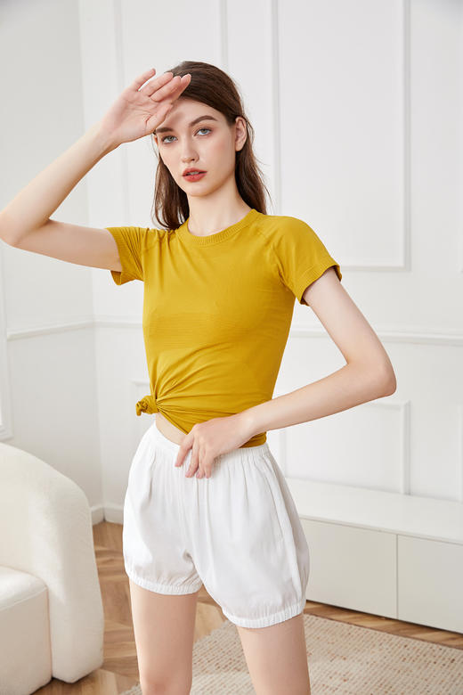 《双12满3送1 不退换》哈瓦塔新款瑜伽修身无缝短袖3.0 H320140 商品图3