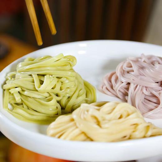 【有机花色挂面】 原料有机石磨面粉 配料简单 面香十足 四种口味 400g/盒 商品图2