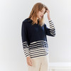 【条纹撞色V领套衫】23年秋冬新品女士针织套衫时尚条纹直筒宽松上衣 商品缩略图2