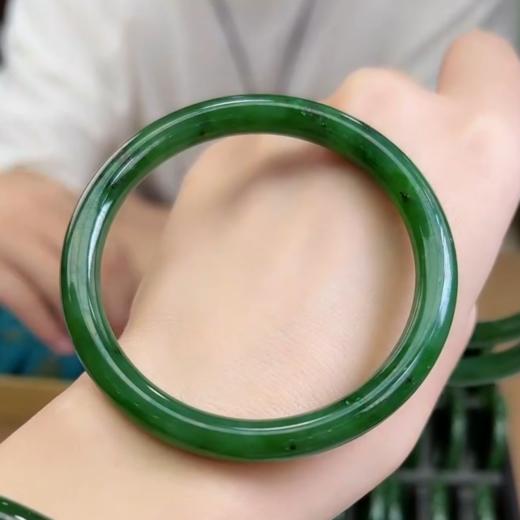 碧玉手镯 商品图0