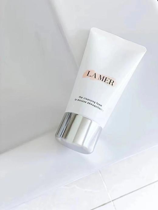   Lamer 海蓝之谜精粹水+海蓝之谜洁面 到手8件！！精粹水150ml➕洁面125ml➕礼盒 （赠精粹水30ml*2 洁面30ml*2 面霜7ml*2） 商品图5