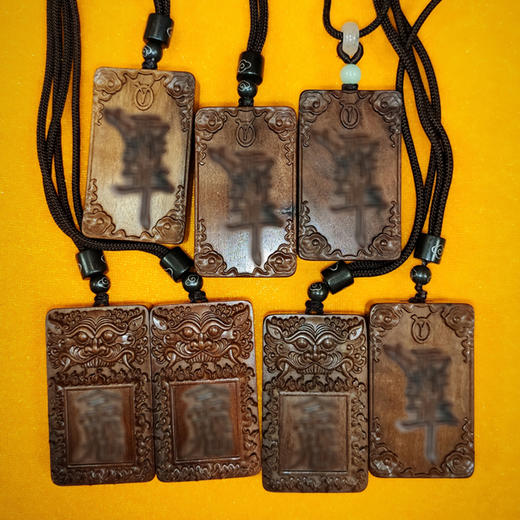 多款雷击木赵公明吊坠木雕盘玩手把件 商品图0