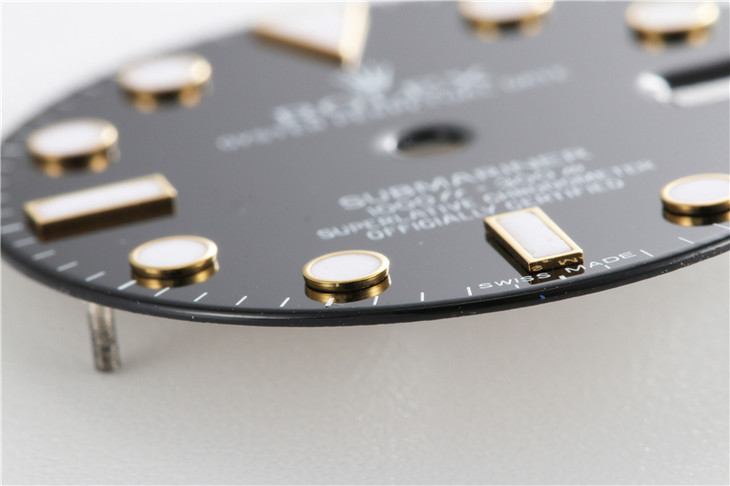 VR厂比N厂的劳力士间金水鬼复刻表更好？