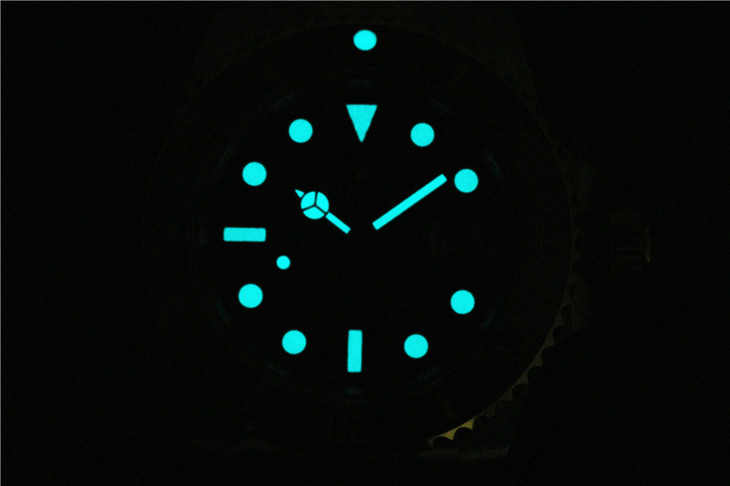 VR厂比N厂的劳力士间金水鬼复刻表更好？