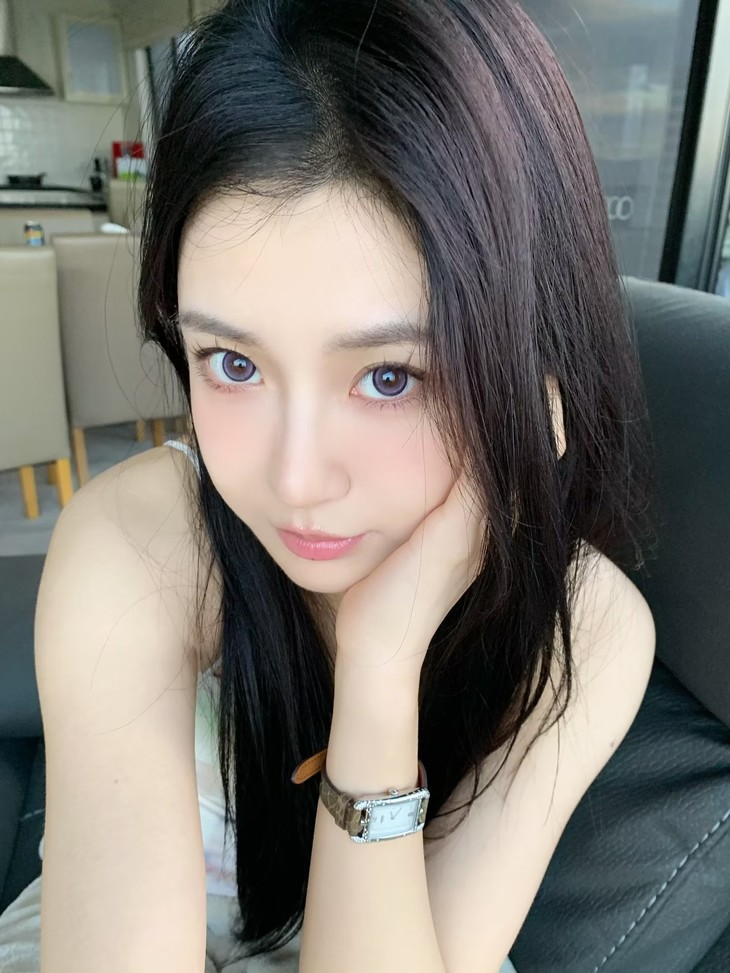 FlowerColor美瞳 年抛隐形眼镜 月夜萤火紫 14.2mm 1副/2片 左右度数可不同-VVCON美瞳商城20