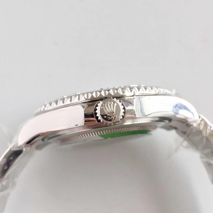 AR厂劳力士37毫米灰游艇268622复刻表还有什么瑕疵?会一眼假吗?