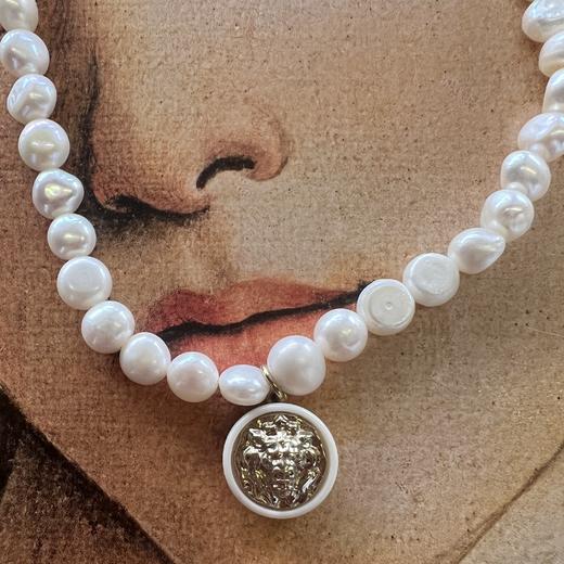 北京仓｜Gigi Paris-白色狮子头-Vintage 纽扣 珍珠 项链［法国设计师］ 商品图2