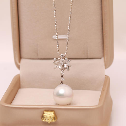 金18K海水珍珠链牌  13.5-14mm白，53cm（含珍珠）32687 商品图3