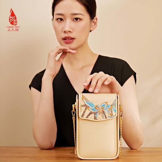 SAINTJOY/上久楷 宋锦斜背包  锦织玉叶 杏色 BWS23B0302 商品图4