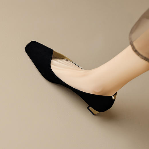 优雅百搭，撞色拼接中跟浅口单鞋OFSM-6775 商品图2