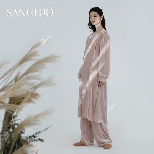 早秋新品』桑罗桑蚕丝绒睡裙复古法式方领睡衣女款家居服秋冬外穿 商品图1