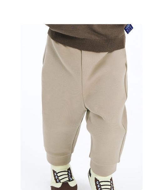 jnby  23年秋款  休闲舒适长裤 YN8E11240 商品图3