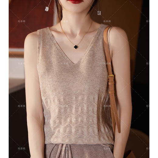 一线成衣！老板娘实力宠粉！雕花镂空羊绒吊带背心女R23047 商品图0