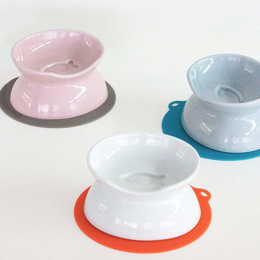 【HARIO】进口宠物碗双面用陶瓷碗防打翻猫碗带防滑垫 商品图1