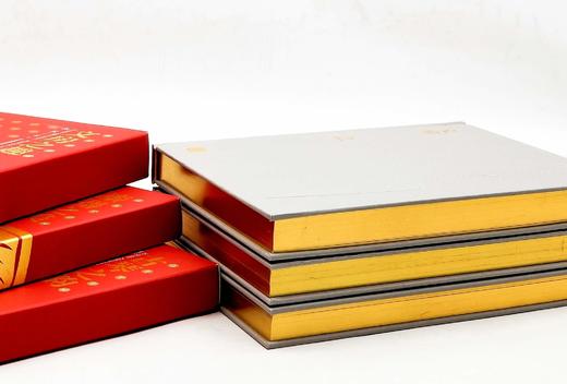 遇见紫禁城书系三册：《古琴之韵》《漆器之美》《文房之韵》，精装，16开，刷边本，王翯、刘国梁、林欢著，湖南科学技术出版社2023年8月一版一印，定价399元，售价299元。 商品图4