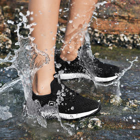 公纽防水运动鞋 | 防水防污不闷脚，晴天雨天都能穿