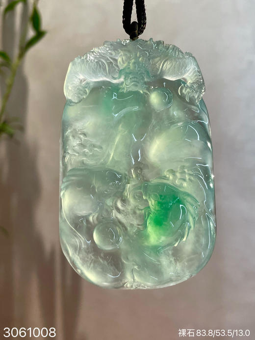 高冰飘翠龙裸石【3061008】具体价格微信咨询 商品图0