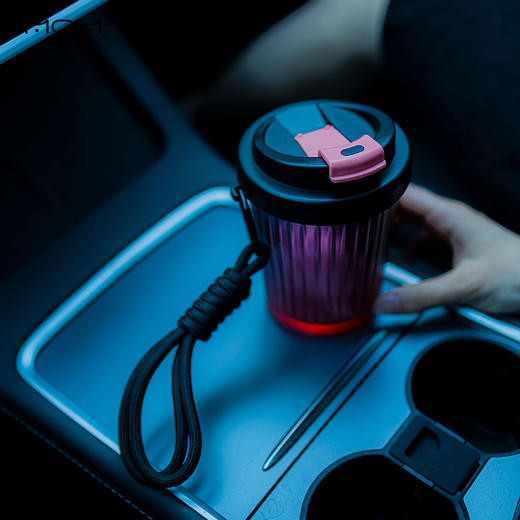 山重山MOM 渐变黑玻璃咖啡杯 420ml 便携式 加厚玻璃 密封防漏 商品图7