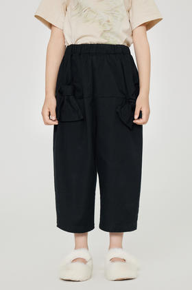 jnby  23年秋款  休闲七分裤 1N8E11700