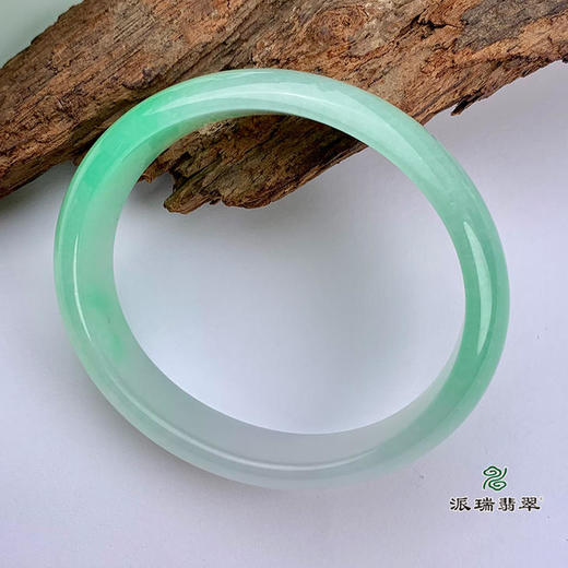 派瑞翡翠 翡翠手镯 糯种 飘花 商品图3