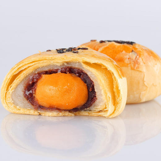 【超值120包装！蛋黄酥】甜品传统糕点，咬一口，浓郁的蛋黄酥馅，搭配酥脆的外皮，让人爱不释手，休闲老少营养下午茶，月饼零食整箱健康 商品图1