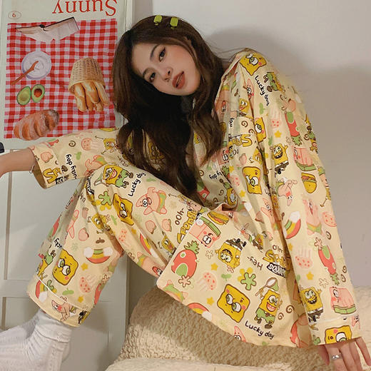【日系睡衣秋季常备之选❗️宅家女范】新款日系睡衣女秋季小清新奶黄色长袖简约学生套装家居服，舒适又时尚，散发出迷人的清新气息，不仅适合在家中穿着，也适合外出穿搭。 商品图1