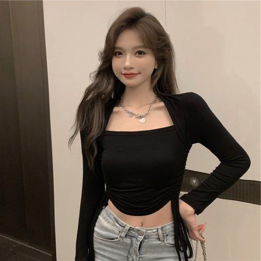 【舒适修身潮流！T恤女装】早秋设计感小众纯欲辣妹短款紧身打底衫别致长袖上衣 商品图0