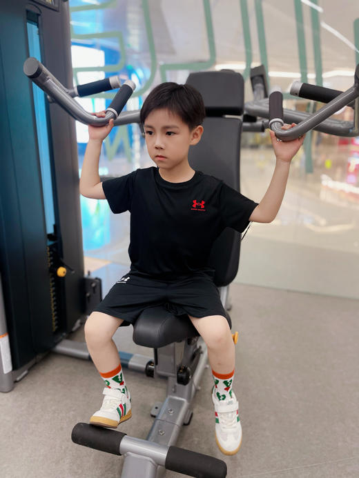 【中国总部溯源团】官方旗舰店直发！5折抢【 安德玛Under Armour Kids 专业运动速干T】男宝女宝都有 尺码100-170 商品图1