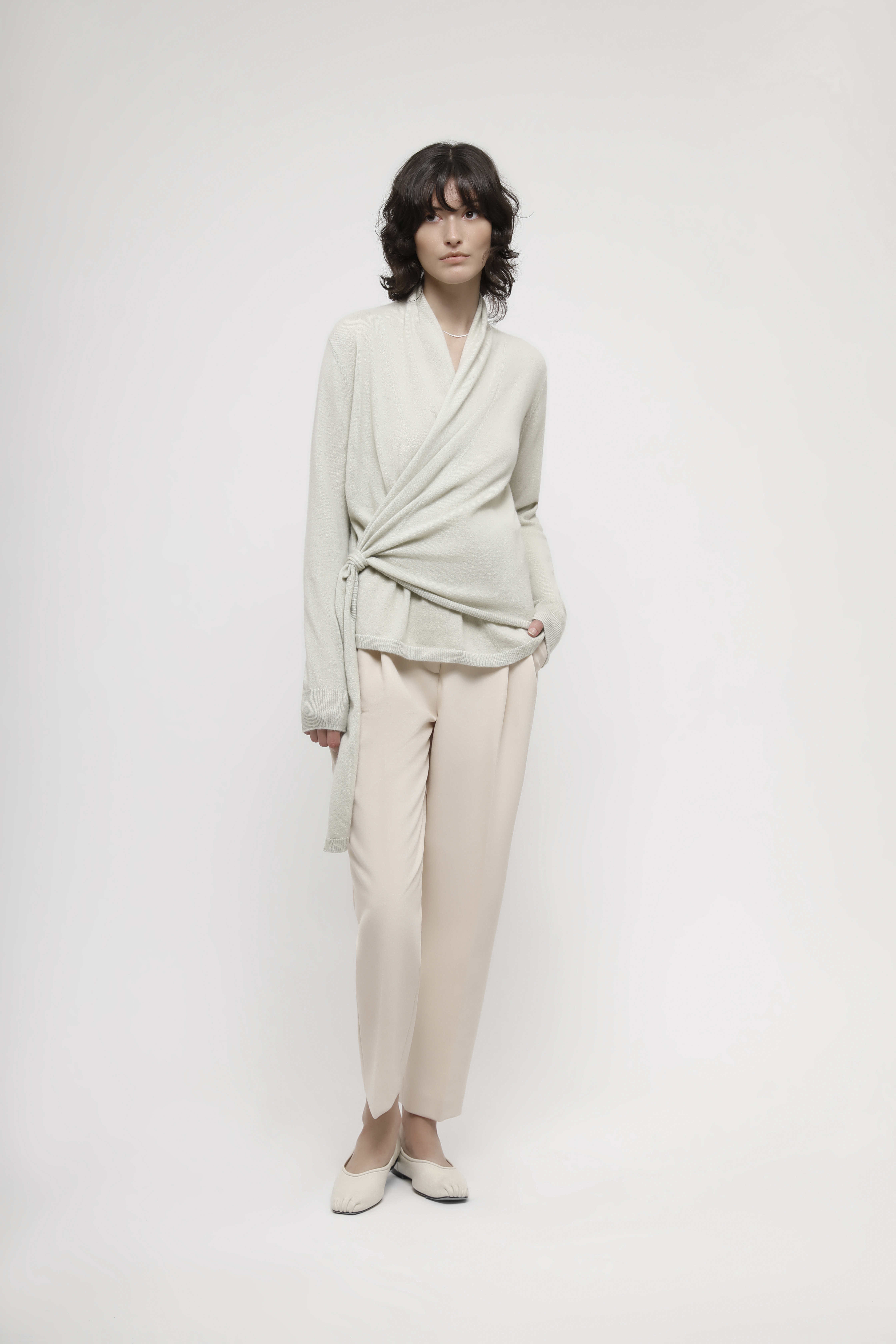 BYARN 羊绒系带开衫