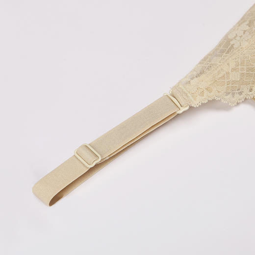 都市丽人聚拢升杯A杯适穿舒适更聚拢蕾丝内衣加加厚款3/4杯常规文胸无钢圈三排扣新年本命年红品YB35A1 商品图6