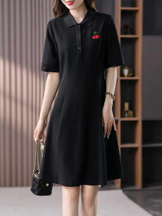 YX【现货7天】设计感刺绣减龄短袖连衣裙女2023夏季新款韩版高腰显瘦a字裙 商品图3