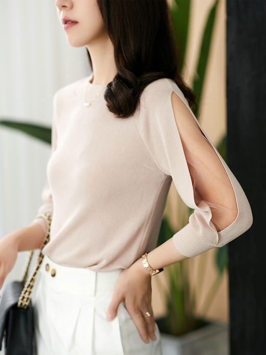 UG【现货7天】针织衫毛衣女2022春季新款小心机慵懒风薄款洋气女士打底上衣 商品图0