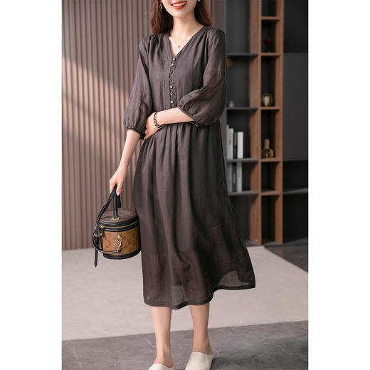 YX【现货7天】时尚减龄苎麻V领连衣裙女2023夏季新款灯笼袖宽松显瘦长裙子 商品图0