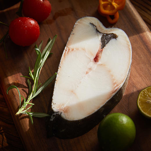 大黄鲜森 阿拉斯加黑鳕鱼整条1kg 新鲜冷冻深海鳕鱼块 商品图3