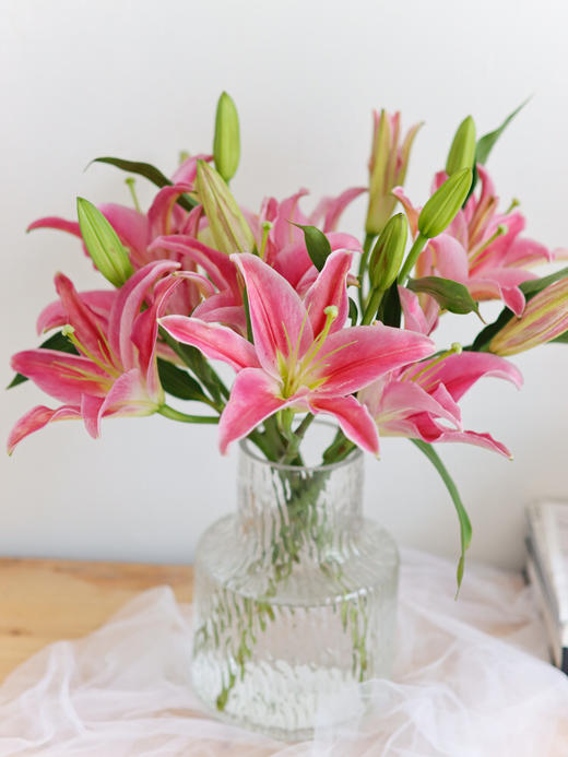 【周四秒杀】双头西诺红百合5枝49.8元 商品图0