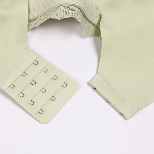 都市丽人自然舒适AB杯适穿蕾丝内衣两种厚度3/4杯常规文胸树脂胶圈三排扣新年本命年红品LB31M7 商品图9