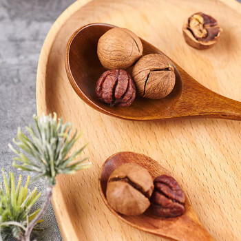 来伊份 坚果礼盒 炒货零食干果组合大礼包 福兔新春2610g 企业团购福利1 商品图0