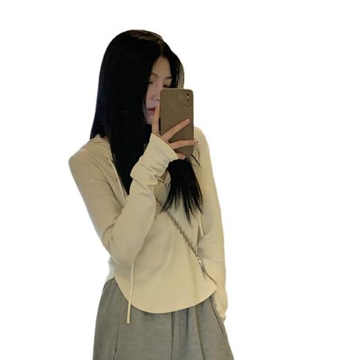 【秋季新款❗️连帽不规则T恤女】修身休闲学生上衣设计感长袖卫衣，潮流的不规则设计展现出属于你的个性 商品图4
