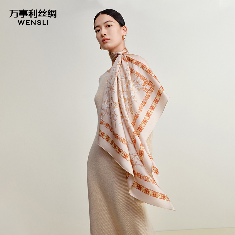 万事利“白玉亭亭”88厘米双面印花大方巾