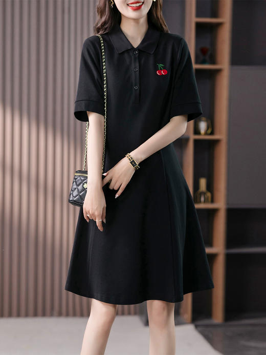 YX【现货7天】设计感刺绣减龄短袖连衣裙女2023夏季新款韩版高腰显瘦a字裙 商品图0