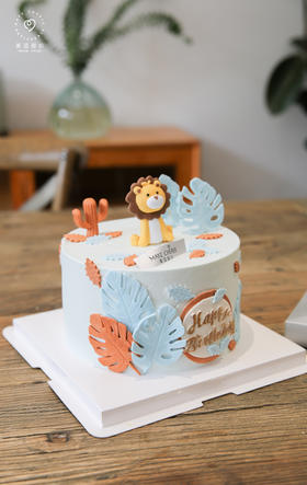 蓝色森林狮子座